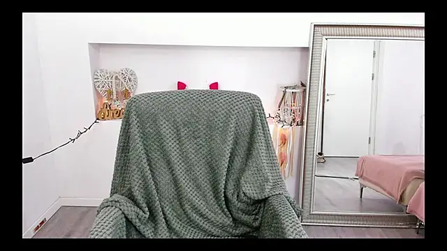 Arya Lexy online show from September 2025 06:11:02 PM