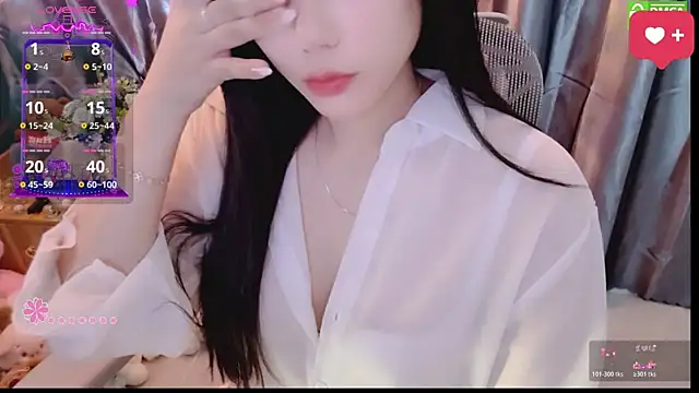 HanaYourlove online show from June 2026 12:55:02 AM