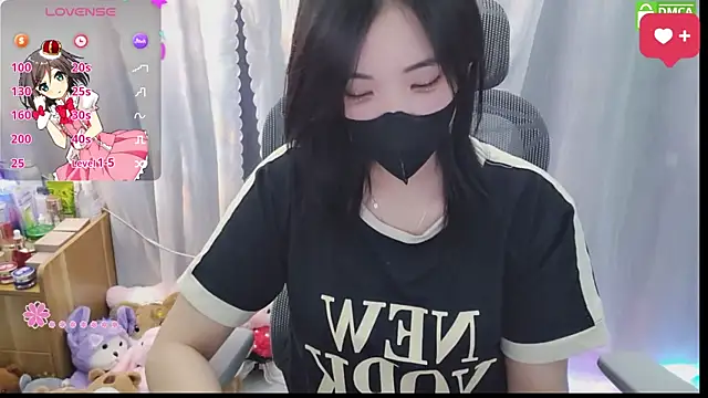 HanaYourlove online show from June 2026 12:53:01 PM