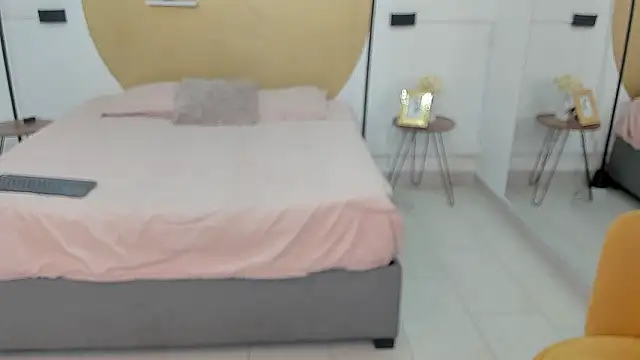 Snapshot of TokyoHaskel chatting on February 2026 04:08:01 AM TokyoHaskel online show from February 2026 04:08:01 AM