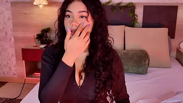 Celine Lee online show from December 2025 04:58:01 PM