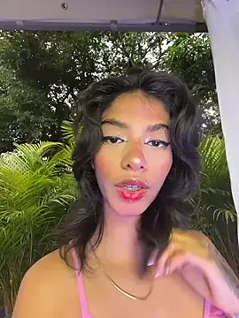 TweetiePieXXX online show from November 2025 10:25:01 PM