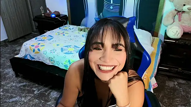 Snapshot of carolxotic chatting on May 2026 03:18:01 PM carolxotic online show from May 2026 03:18:01 PM