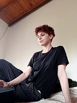 nyxofempusa online show from November 2025 04:28:01 PM