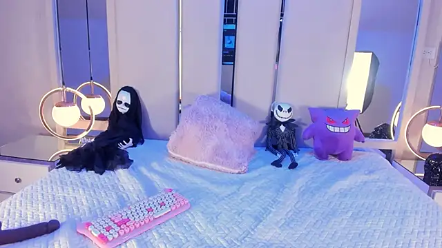 VesperVelvet online show from October 2025 08:51:01 PM