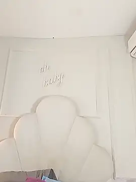 Snapshot of Kaylachannell chatting on November 2025 03:51:02 AM Kaylachannell online show from November 2025 03:51:02 AM