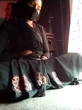 juhijaan2005 online show from December 2025 08:32:02 AM