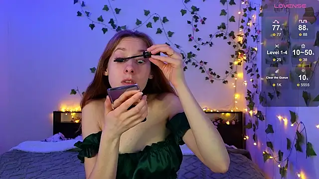 Snapshot of Candy_Flosse chatting on March 2026 05:12:01 AM Candy Flosse online show from March 2026 05:12:01 AM