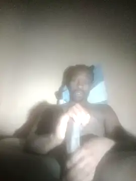 Snapshot of KingBonga chatting on March 2026 03:43:01 AM KingBonga online show from March 2026 03:43:01 AM