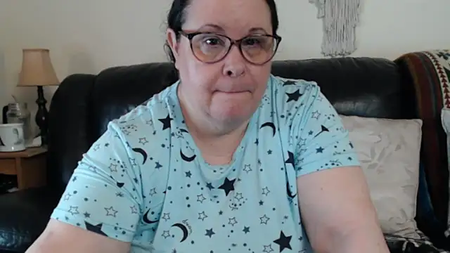 Juicy Julie469 online show from April 2026 02:51:02 PM