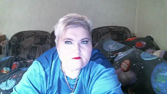 Lana555 online show from April 2026 07:59:01 PM