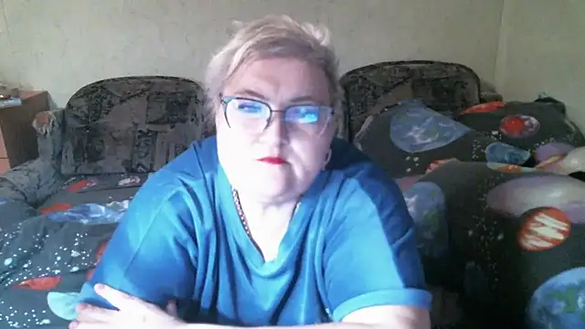 Lana555 online show from April 2026 07:27:01 PM