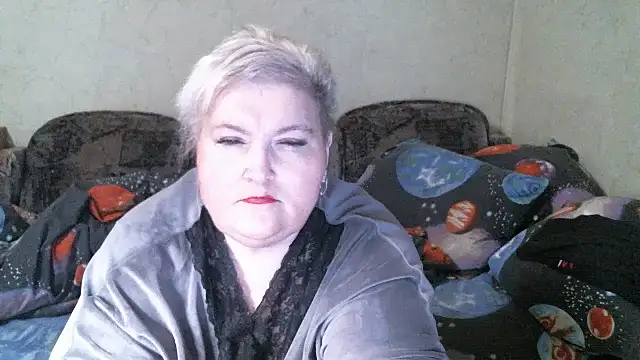 Lana555 online show from April 2026 08:57:02 PM