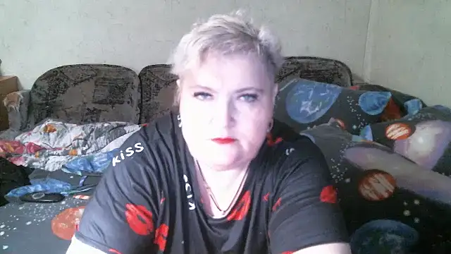 Lana555 online show from June 2026 10:40:02 PM