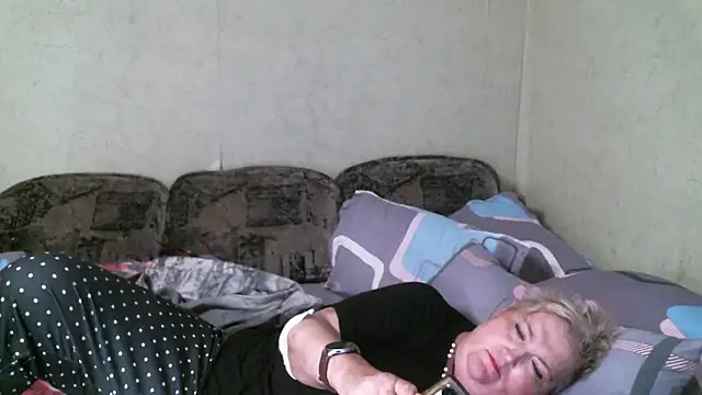 Lana555 online show from August 2026 06:44:01 PM