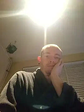 piercingpik online show from January 2026 11:07:01 PM