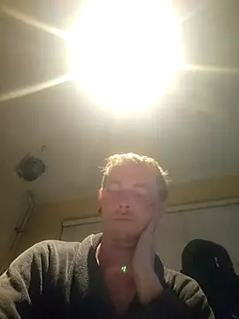 piercingpik online show from April 2026 08:47:01 PM