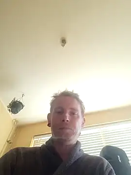 piercingpik online show from May 2026 11:40:01 AM