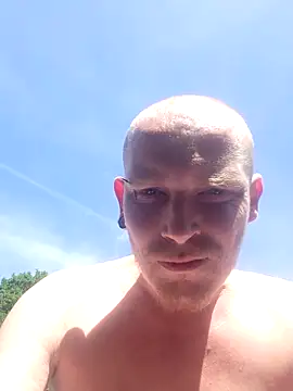 piercingpik online show from May 2026 01:19:01 PM