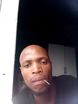 Snapshot of Mkuyone chatting on February 2026 04:00:02 PM Mkuyone online show from February 2026 04:00:02 PM