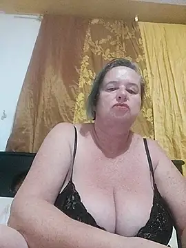 Snapshot of Miss-tetas chatting on September 2025 10:40:01 AM Miss-tetas online show from September 2025 10:40:01 AM