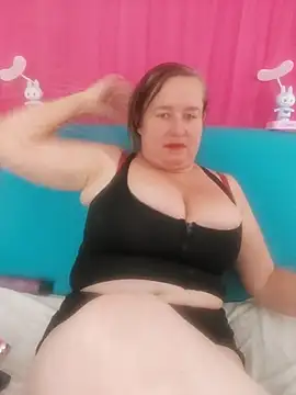 Snapshot of Miss-tetas chatting on September 2025 06:24:01 PM Miss-tetas online show from September 2025 06:24:01 PM