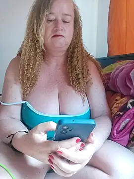 Miss-tetas online show from December 2025 12:54:01 PM