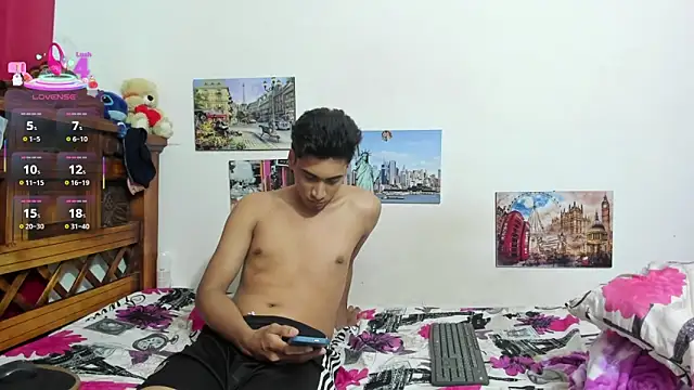 Roxana Tony online show from April 2026 02:03:01 AM