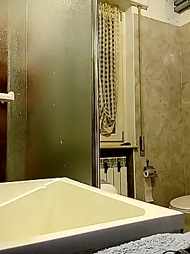 Snapshot of Io125 chatting on December 2025 07:13:02 AM Io125 online show from December 2025 07:13:02 AM