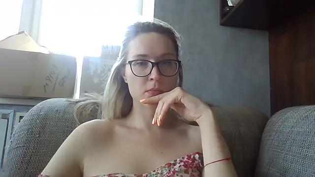 Snapshot of Jugira chatting on June 2026 12:44:02 PM Jugira online show from June 2026 12:44:02 PM