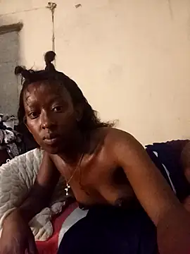 Snapshot of RFeltomWhitJ chatting on October 2025 03:40:01 AM RFeltomWhitJ online show from October 2025 03:40:01 AM