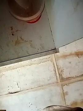 Snapshot of RFeltomWhitJ chatting on November 2025 06:23:01 AM RFeltomWhitJ online show from November 2025 06:23:01 AM