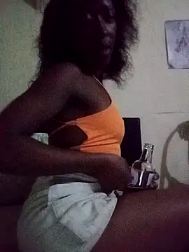 Snapshot of RFeltomWhitJ chatting on November 2025 09:14:02 PM RFeltomWhitJ online show from November 2025 09:14:02 PM