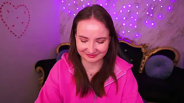 Snapshot of SofieBloom chatting on March 2026 02:13:01 PM SofieBloom online show from March 2026 02:13:01 PM