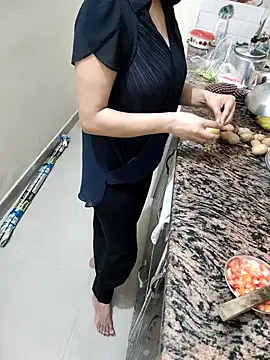 Pihu Chopra online show from September 2025 04:45:02 PM