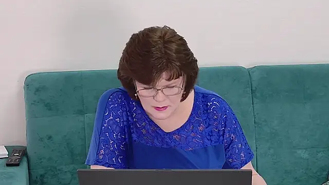 Sandra Sunrise online show from May 2026 12:35:02 PM