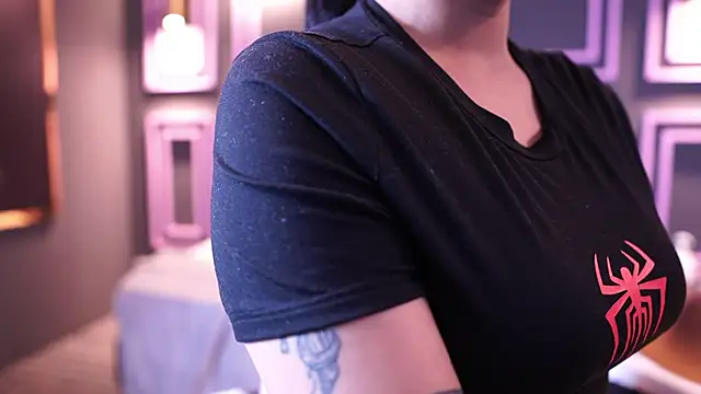 Snapshot of Roma_hells chatting on October 2025 07:10:02 PM Roma hells online show from October 2025 07:10:02 PM