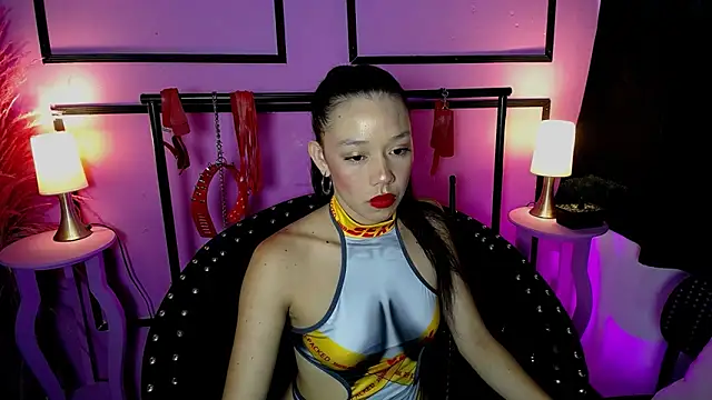 Snapshot of Doll4anall chatting on November 2025 11:54:01 AM Doll4anall online show from November 2025 11:54:01 AM