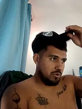 Snapshot of maxiiii125 chatting on November 2025 05:19:01 PM maxiiii125 online show from November 2025 05:19:01 PM