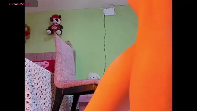 hot Dariana pantyhose online show from September 2025 03:24:01 PM