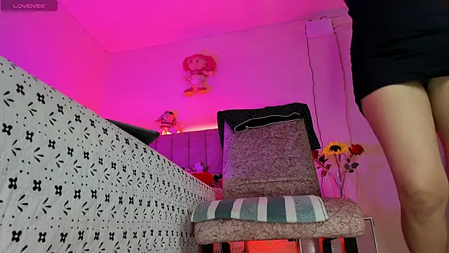hot Dariana pantyhose online show from May 2026 01:48:01 PM