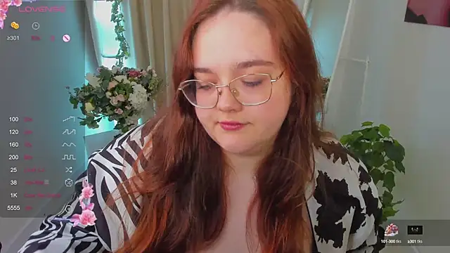 Neko Moor online show from September 2025 08:36:01 PM