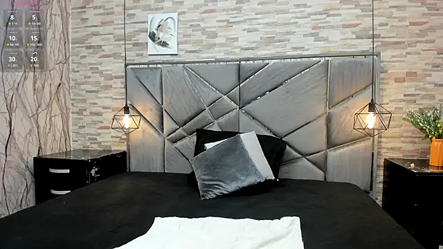 Snapshot of MELODY_FIRE_ chatting on November 2025 03:02:01 PM MELODY FIRE online show from November 2025 03:02:01 PM