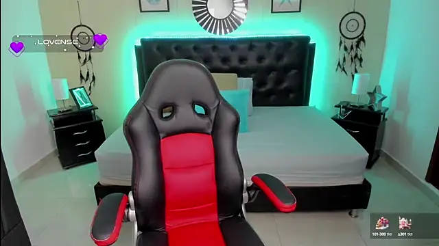 Snapshot of LolaVillalobos chatting on October 2025 01:41:02 PM LolaVillalobos online show from October 2025 01:41:02 PM