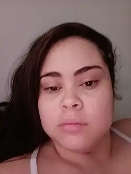 LolaVillalobos online show from July 2026 12:58:01 PM