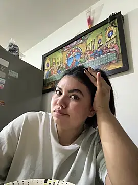 GIIABLOOM online show from May 2026 04:29:02 AM