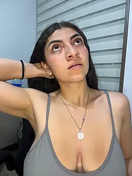 Snapshot of arieel__722 chatting on October 2025 03:40:02 AM arieel 722 online show from October 2025 03:40:02 AM