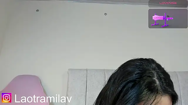 juliettaa 1 online show from April 2026 12:02:01 AM