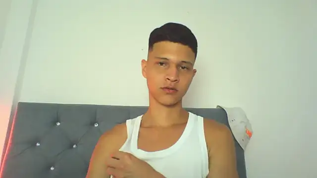 Twinkcock22 online show from September 2025 04:28:02 AM