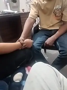 Snapshot of BHABHIJAAN7317 chatting on October 2025 06:20:01 PM BHABHIJAAN7317 online show from October 2025 06:20:01 PM